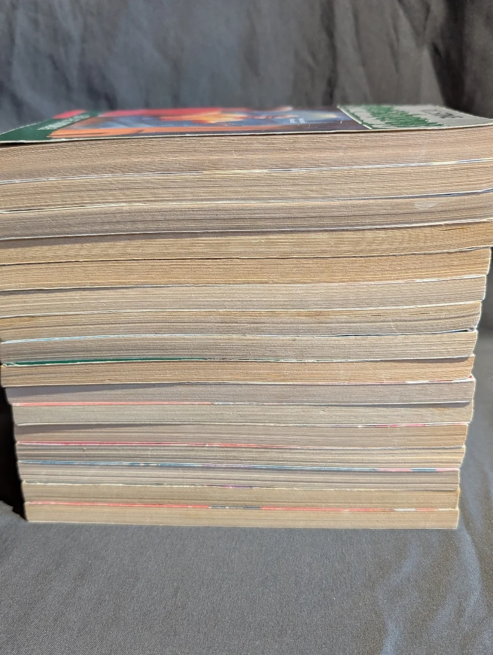 16 Goosebumps Chapter Books RL Stine Horror Scholastic VTG 1990's - Picture 10 of 13